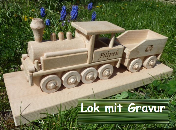Geschenk Lokomotive aus Holz