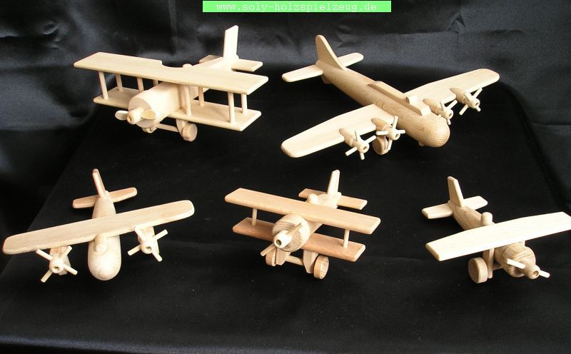 Flugzuege Holz Modelle Spielzeug