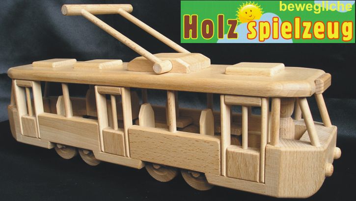 Holzspielzeug Strassenbahn