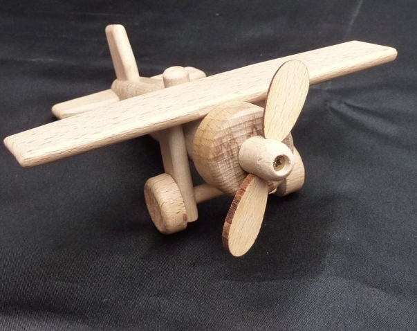 Kleine Flugzeug Ben Spielzeug aus Holz
