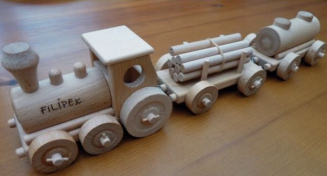 Holz-Kinder-Züge