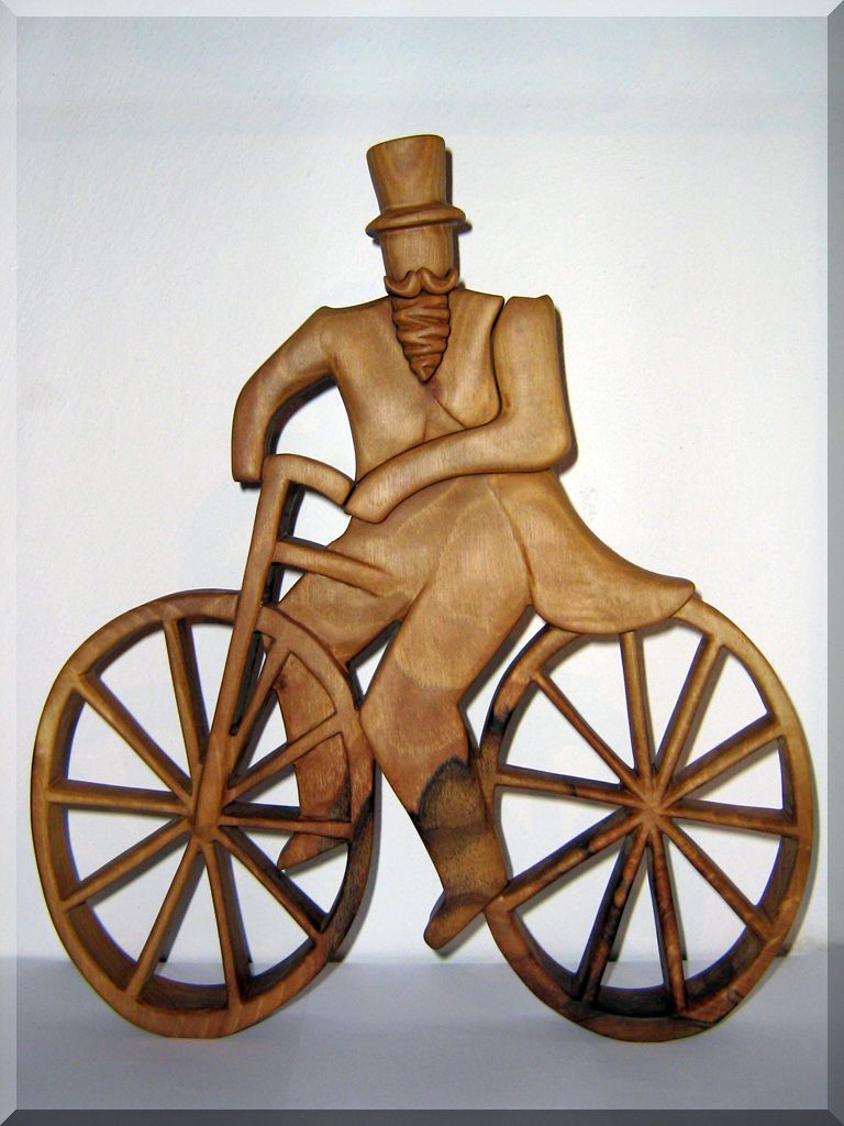 Radfahrer hölzerne Statuette