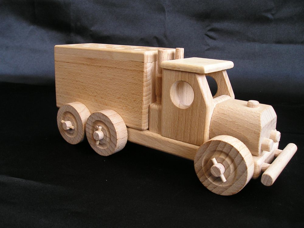mobelwagen-aus-holz-zum-spielen-eshop-geschenke.