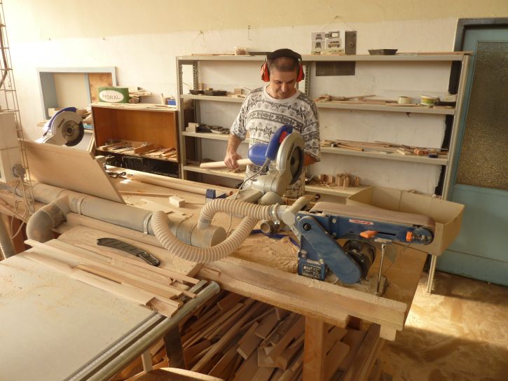 soly-holzspiezeuge-production.jpg