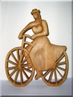 Radfahrer II. -. Holzskulptur 35 cm