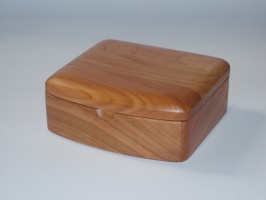 Schmuckbox aus Holz Bonn