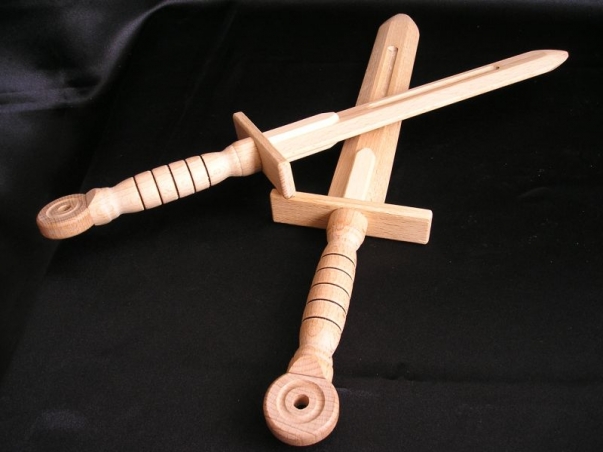 Holzschwert,  2 Stück, 40 cm