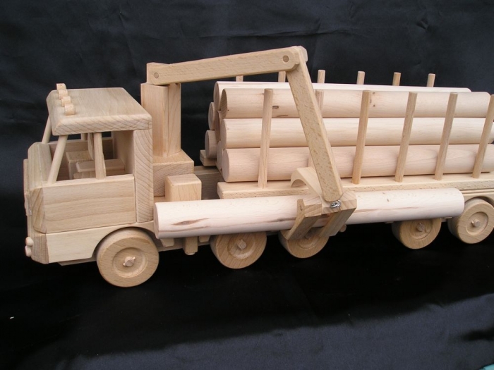 Holzspielzeug Lastwagen 