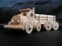 LKW-Spielzeug aus Holz mit Wald Trailer