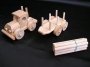 LKW-Spielzeug aus Holz mit Trailer