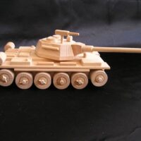 Russischer Panzer T72 Holzspielzeug, fahrbar mit drehbarem Turm und MG.