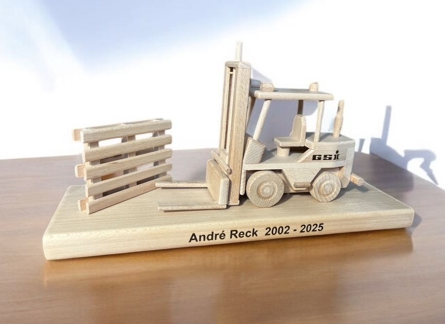 Lagerist Geschenk Stapler personalisiert