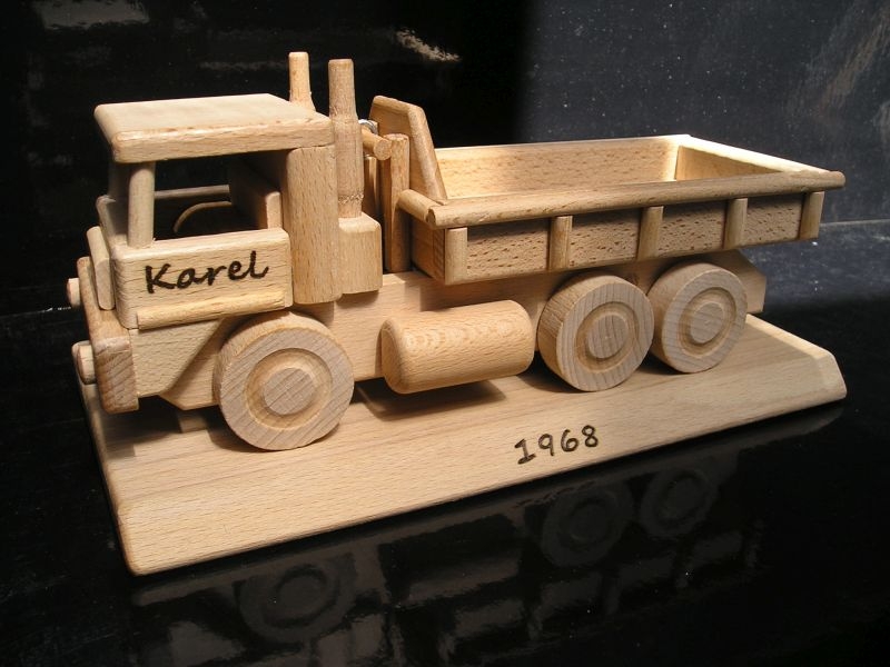 Holz LKW Geschenk für Fahrer eines Baustellenfahrzeugs
