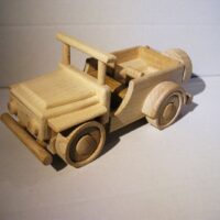 Jeep Spielzeug Geländewagen aus Holz