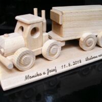 LKW Holzmodell . Geschenk für LKW-Fahrer