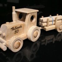 Holzgeschenke für Traktorfahrer, Holzspielzeug
