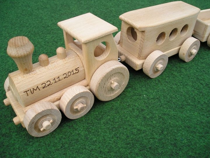 Holzspielzeug