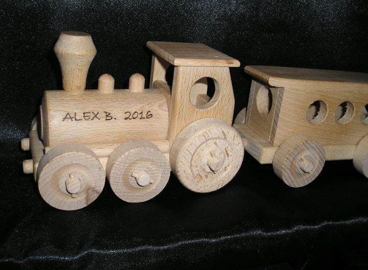 Holzeisenbahnen für die Kleinsten Spielzeug Modelle