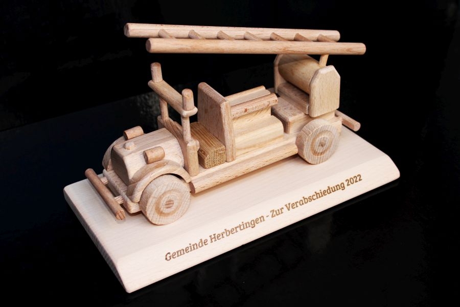 Feuerwehrauto Personalisierung Geschenke