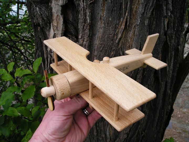 Geschenkmodell Flugzeug Holzspielzeug