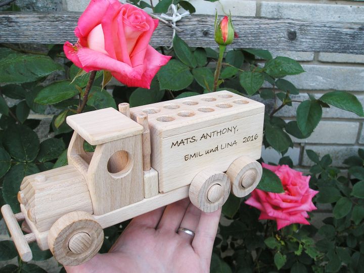 Auto Stiftehalter – Holz-Werbeartikel