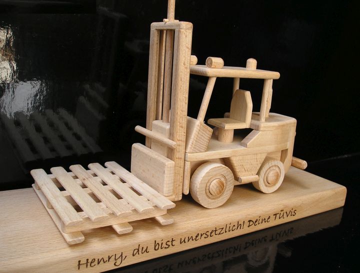 Geschenke für Lageristen, Logistik Modell eines Gabelstaplers