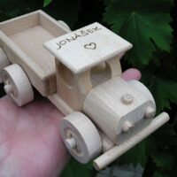 Kleiner LKW Holzspielzeug für Jungen