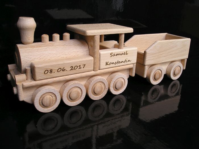 parní lokomotiva pro kluka k vánocům dřevěná