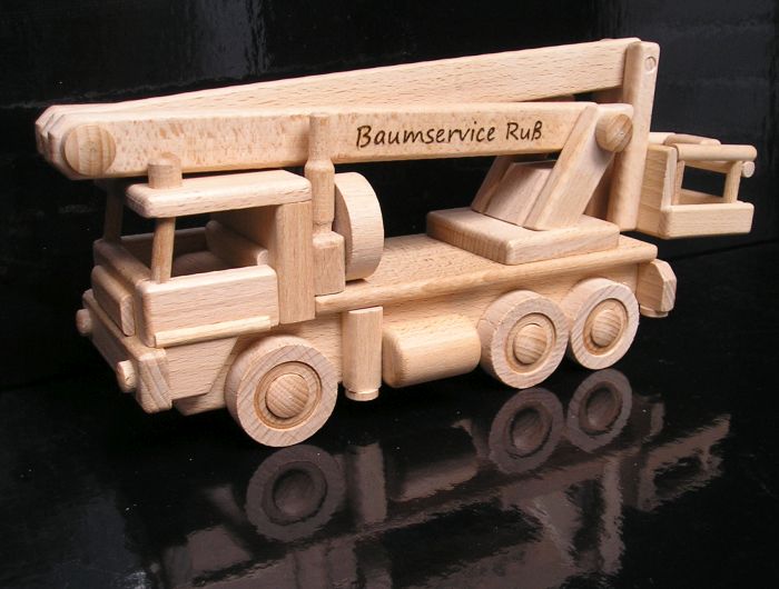 Hebebühne Modellfahrzeug Holzgeschenke und Spielzeuge