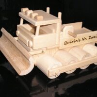 Kleiner Holztruck Spielzeug für Jungen