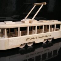 städtischer Schienenwagen, Geschenke aus Holz