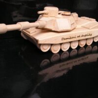 Spielzeuggeschenke für Jungen Fahrer Militär US-Panzer Abrams