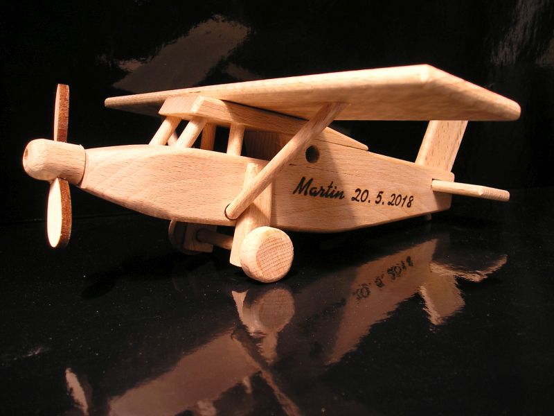 Holzflugzeug Typ Pilatus