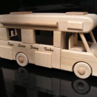 Dekoration Karavan – Holzmodell als Hochzeitsgeschenk