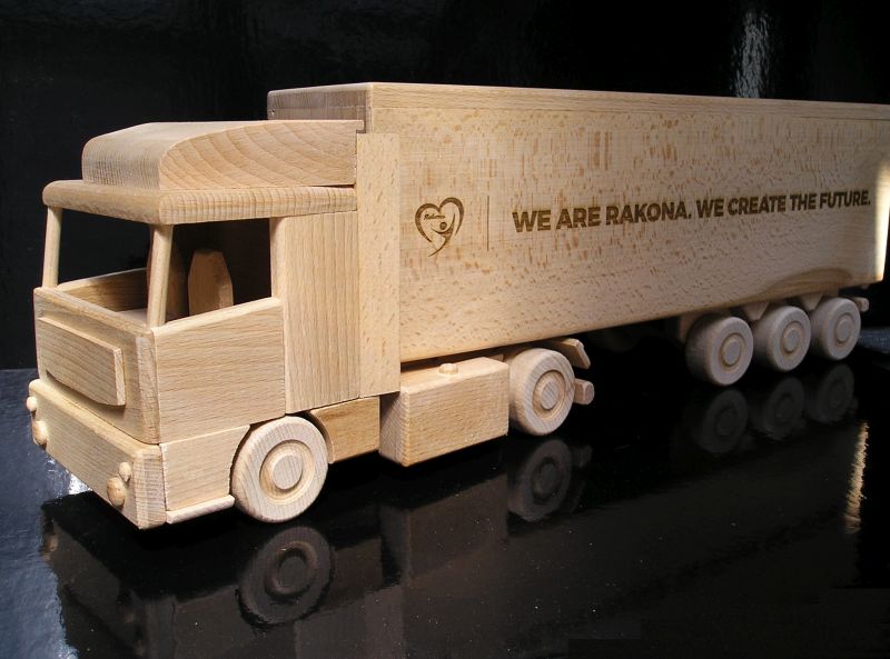 Großer Holztruck Geschenk für Lkw-Fahrer