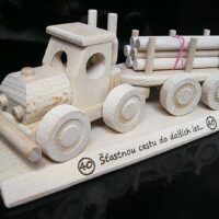 Forstfahrzeug – Holzspielzeug Geschenk auf Sockel