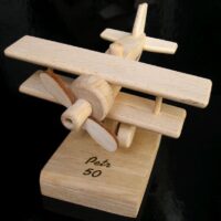 Flugzeugspielzeug aus Holz Geschenk für Piloten Holzgeschenk zum Geburtstag für Piloten