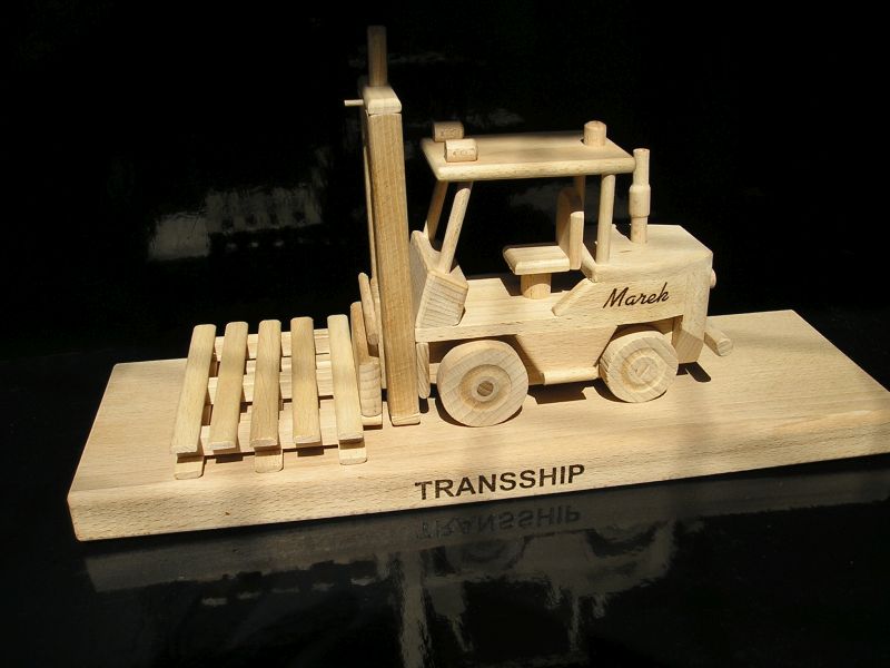 Gabelstapler als Mitarbeitergeschenke