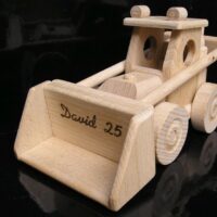 Spielzeugmodell Lader Bobík mit funktionaler beweglicher Schaufel