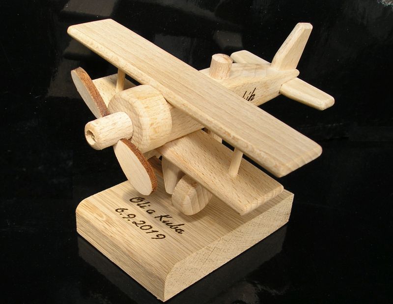 Flugzeug als Hochzeitsgeschenk Modell aus Holz