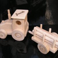 Holzgeschenke für Traktorfahrer, Holzspielzeug