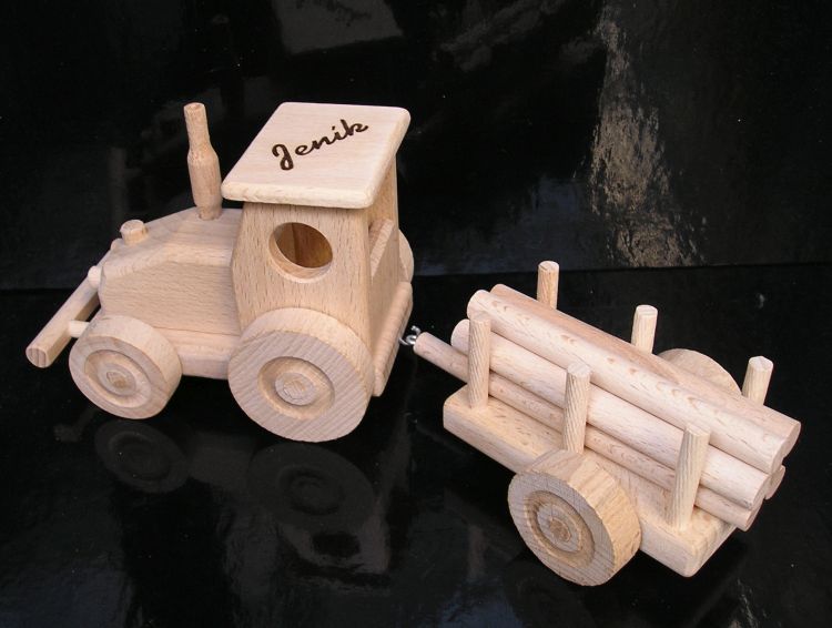 Holzgeschenke für Traktorfahrer, Holzspielzeug