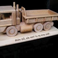 Lkw TATRA auf Sockel Geschenk für Fahrer