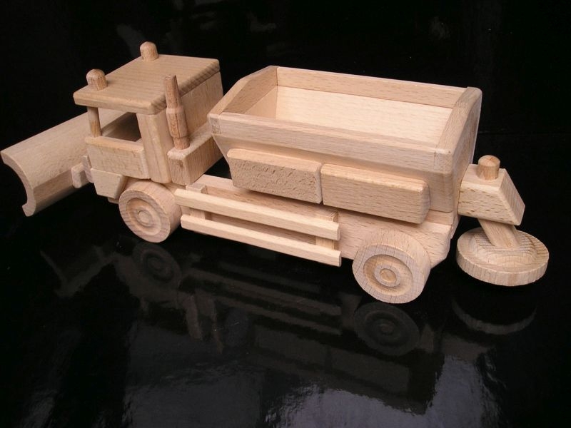 Holz-Streufahrzeug mit Schneepflug Spielzeug fur Kinder