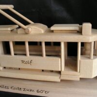 Holzmodell Straßenbahn, historisches Stadtverkehrsmittel Geschenke