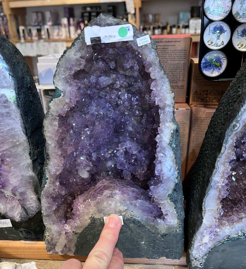 Amethyst Geode hochwertiger Naturstein