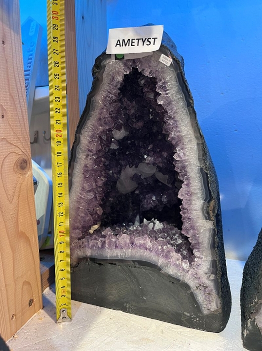 Amethyst Geode als Naturstein Dekoration