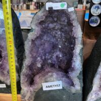 Große Amethyst-Geoden im Verkauf