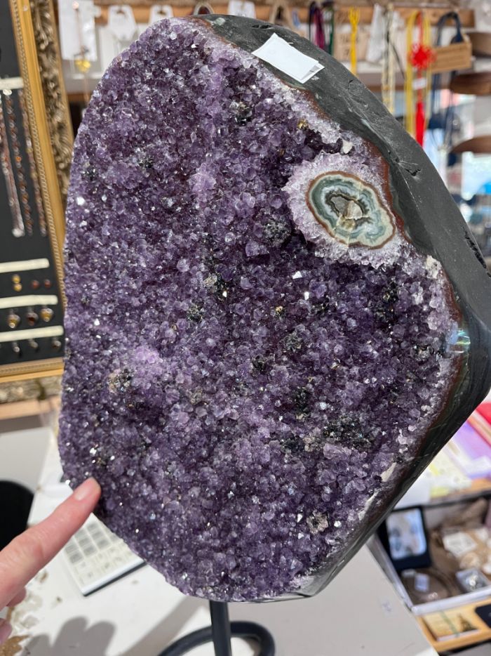 Detail der Amethyst-Geode zum Verkauf