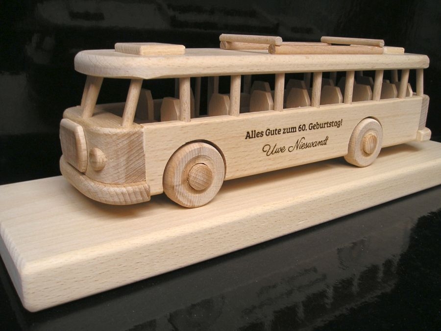 Busfahrer Geschenk aus Holz